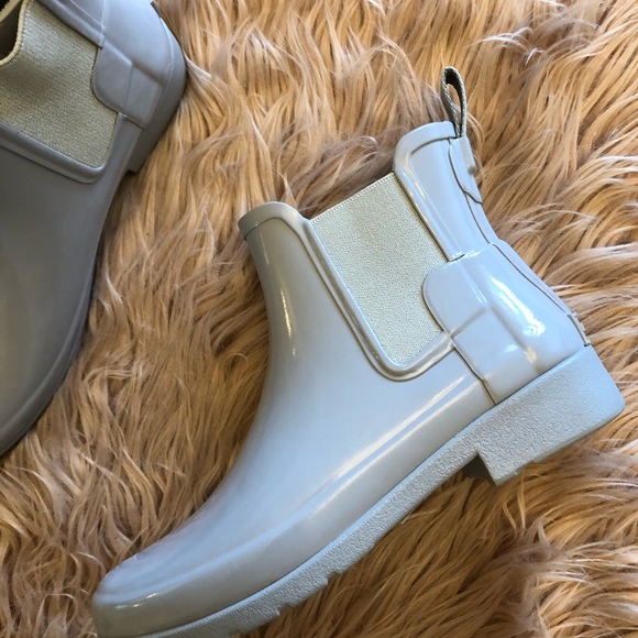 New Hunter Gray Refined Chelsea Boots - Picture 5 of 7